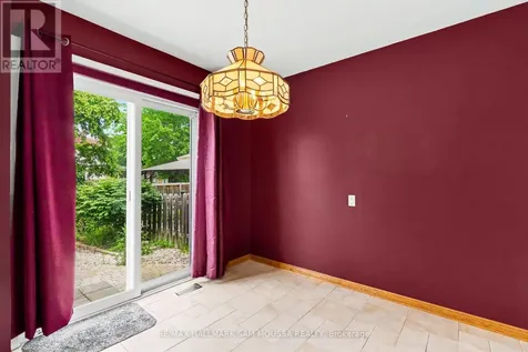 1475 Deavy Way Ottawa ON K1E 2W7