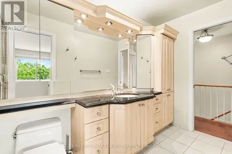 1475 Deavy Way Ottawa ON K1E 2W7
