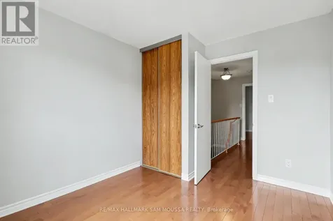 1475 Deavy Way Ottawa ON K1E 2W7