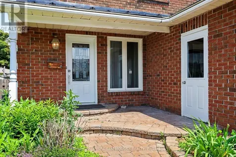 1475 Deavy Way Ottawa ON K1E 2W7