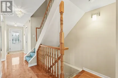 1475 Deavy Way Ottawa ON K1E 2W7