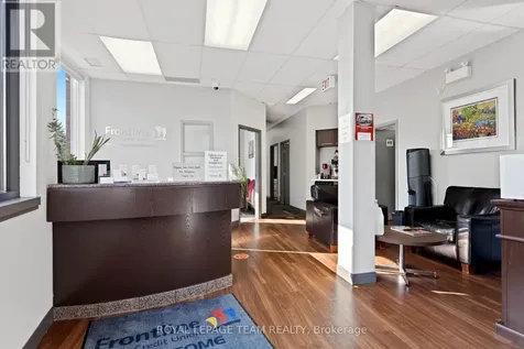 365 Richmond Road Ottawa ON K2A 0E7