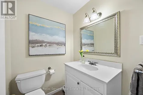 2 Ravensdale Road Cobourg ON K9A 2B9