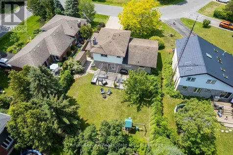 2 Ravensdale Road Cobourg ON K9A 2B9