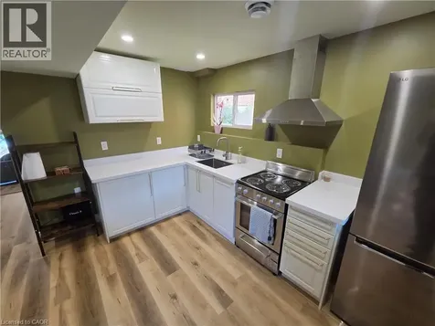 709 Windflower Crescent Kitchener ON N2E 4B3