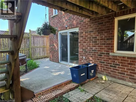 709 Windflower Crescent Kitchener ON N2E 4B3