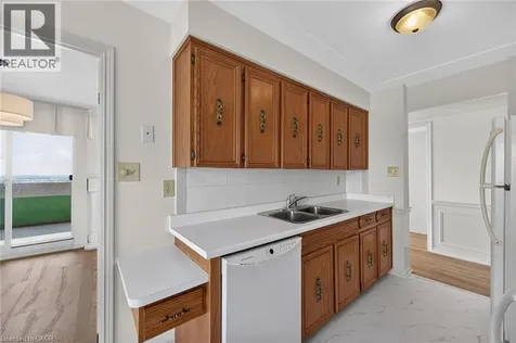 40 Harrisford Street Hamilton ON L8K 6N1
