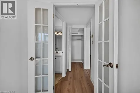 40 Harrisford Street Hamilton ON L8K 6N1