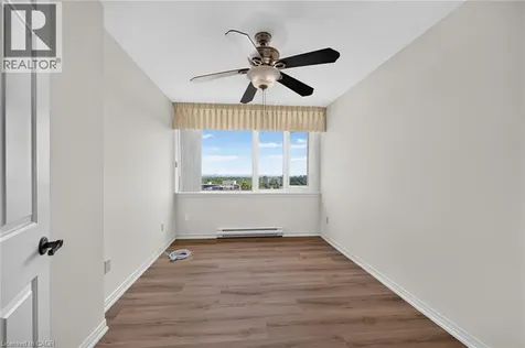 40 Harrisford Street Hamilton ON L8K 6N1