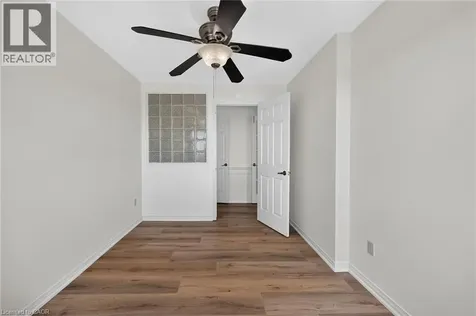 40 Harrisford Street Hamilton ON L8K 6N1