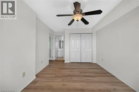 40 Harrisford Street Hamilton ON L8K 6N1