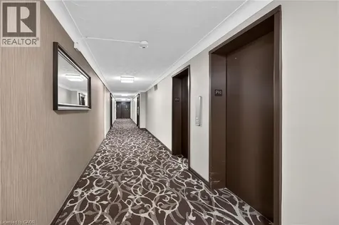 40 Harrisford Street Hamilton ON L8K 6N1