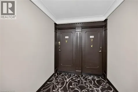 40 Harrisford Street Hamilton ON L8K 6N1