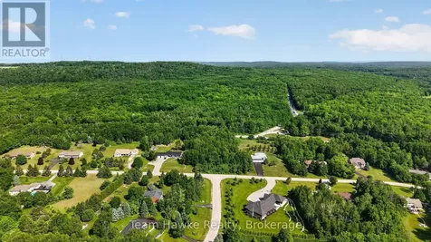 80 Copeland Creek Drive Tiny ON L9M 0M2