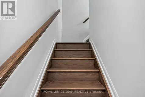 2706 Draper Street Ottawa ON K2H 0C4