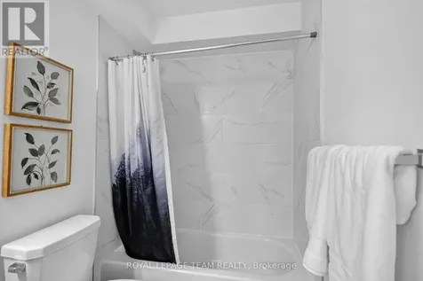 2706 Draper Street Ottawa ON K2H 0C4