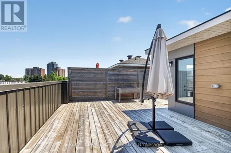 2706 Draper Street Ottawa ON K2H 0C4