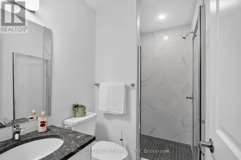 2706 Draper Street Ottawa ON K2H 0C4