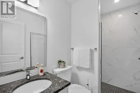 2706 Draper Street Ottawa ON K2H 0C4