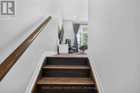 2706 Draper Street Ottawa ON K2H 0C4