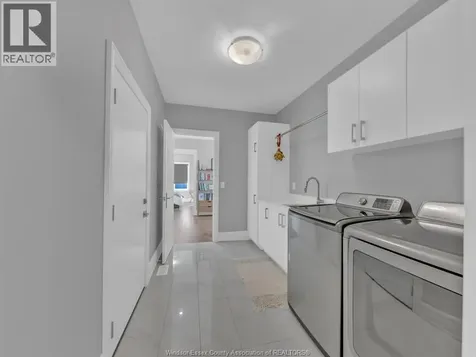 3639 Seven Lakes Drive Lasalle ON N9H 0E5