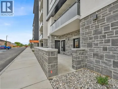 11646 Tecumseh Road East Windsor ON N8N 1L7