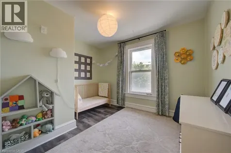 39 Kerr Street Cambridge ON N1R 4A4