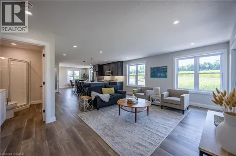 71 Hunter Drive South Port Rowan ON N0E 1M0