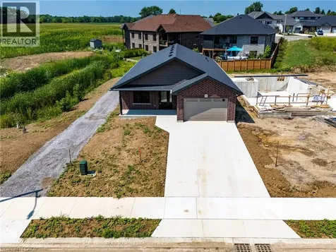 71 Hunter Drive South Port Rowan ON N0E 1M0