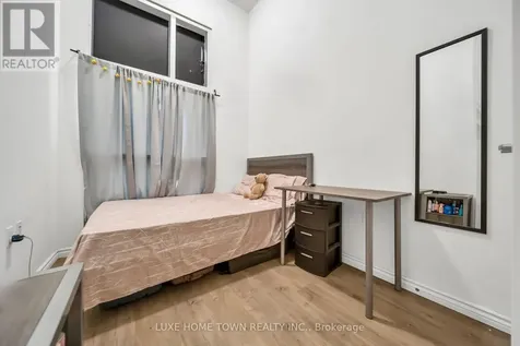 275 Larch Street Waterloo ON N2L 3R2