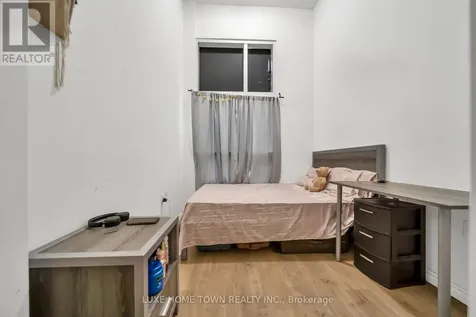 275 Larch Street Waterloo ON N2L 3R2