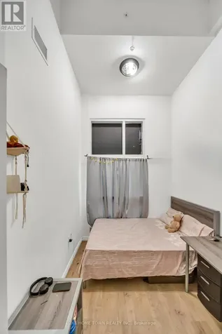 275 Larch Street Waterloo ON N2L 3R2