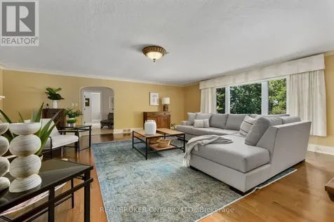 1018 Ward Street East Selwyn ON K0L 1H0