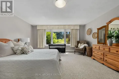 1018 Ward Street East Selwyn ON K0L 1H0