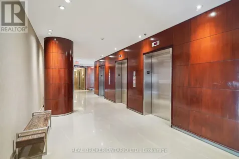 231 Fort York Boulevard Toronto (niagara) ON M5V 1B2