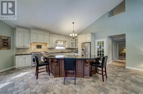 32 Bridlewood Crescent Wasaga Beach ON L9Z 1B4