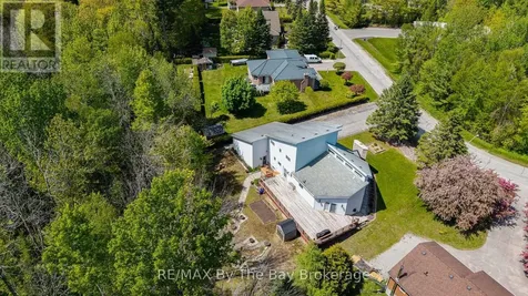 32 Bridlewood Crescent Wasaga Beach ON L9Z 1B4