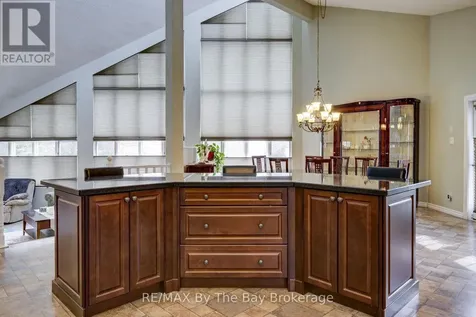 32 Bridlewood Crescent Wasaga Beach ON L9Z 1B4