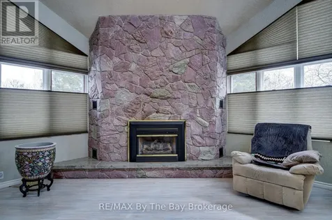 32 Bridlewood Crescent Wasaga Beach ON L9Z 1B4