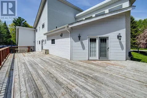 32 Bridlewood Crescent Wasaga Beach ON L9Z 1B4
