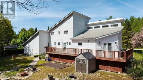 32 Bridlewood Crescent Wasaga Beach ON L9Z 1B4