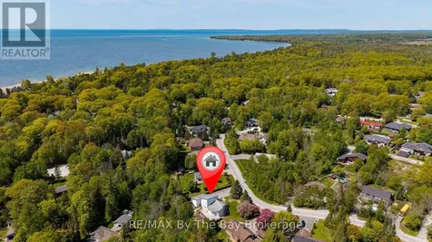 32 Bridlewood Crescent Wasaga Beach ON L9Z 1B4