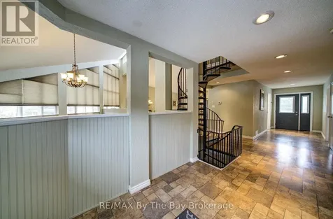 32 Bridlewood Crescent Wasaga Beach ON L9Z 1B4