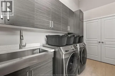 25 Woodland Street Kingsville ON N9Y 0A9