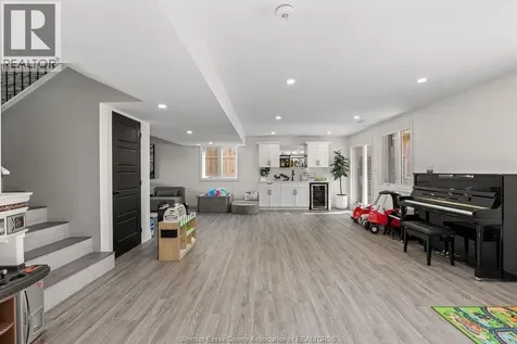 25 Woodland Street Kingsville ON N9Y 0A9