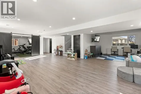 25 Woodland Street Kingsville ON N9Y 0A9