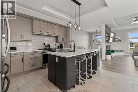 25 Woodland Street Kingsville ON N9Y 0A9