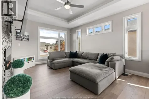 25 Woodland Street Kingsville ON N9Y 0A9