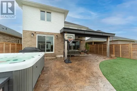 76 Styles Drive St. Thomas ON N5R 0M3