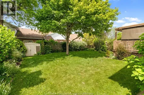 29 Alderton Street Leamington ON N8H 4L6